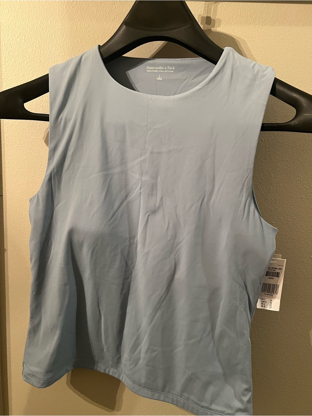 Abercrombie & Fitch Women’s Light Blue Sleeveless athletic Tank Top Built in Bra